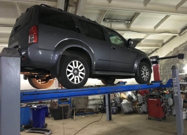 Замена задней пружины ниссан пайфандер 2005г Nissan Parthinder R51: ремонт подвески Последнее обновление: 16 марта 2017 13:33 Создано: 09 марта 201...