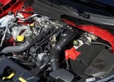 Объем двигателя Nissan Juke и максимальный крутящий момент. Разгон до 100 км/ч у Ниссан Жук.