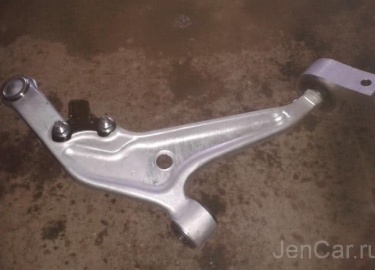 Как заменить передние рычаги Ниссан Х-трейл Т-30, контрукция, срок службы и симптомы неисправности, выбор оригинальных деталей и заменителей