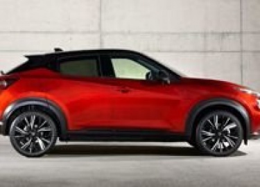 Таблица с размерами кузова автомобиля Ниссан Жук и ее масса для каждой комплектации и генерации. Дорожный просвет Nissan Juke.