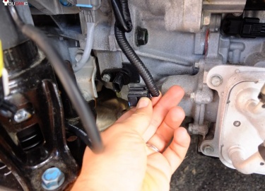 В этом руководстве вы узнаете о датчике положения коленчатого вала Nissan, также называемом датчик коленчатого вала или CKP. Иногда его путают с да...