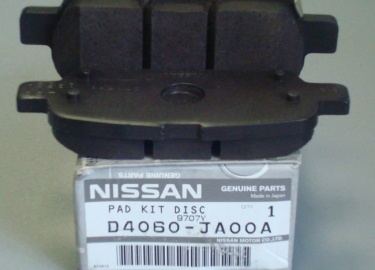 В процессе эксплуатации, при остановке автомобиля происходит постепенное стирание фрикционных накладок. По этой причине расходникам необходима пери...