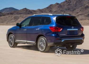 Сколько литров в баке Ниссан Патфайндер - точный объем бака автомобиля Nissan Pathfindeer в литрах разных генераций.