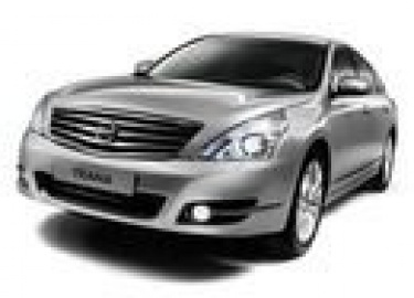 Nissan Teana - автомобиль бизнес-класса, выпускающийся с 2003 года и по наши дни. На зарубежных рынках известен под названиями Maxima или Cefiro. Построен на платформе общей с седанами Maxima и Altima, а также с минивеном Presage.
