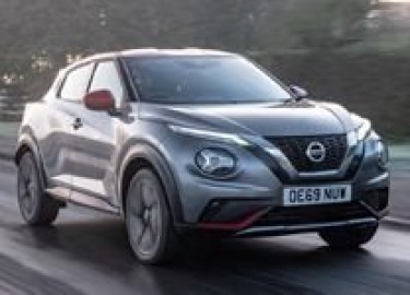 Заявленный расход топлива Nissan Juke на 100 км по городу, трассе и в смешанном цикле. Какое топливо заливать в Ниссан Жук?