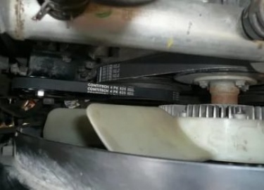 Замена ремна на автомобиле Ниссан Патфайндер r51
