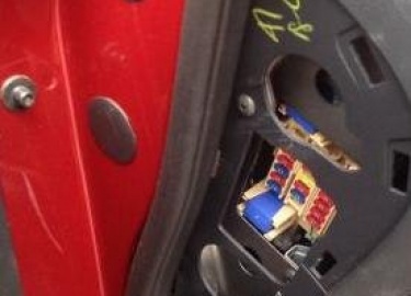 Полное описание всех предохранителей и реле в автомобиле Ниссан жук. Места где расположены блоки, их схемы, фото примеры и описание назначения элем...