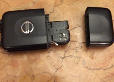 Подбор и замена батарейки в ключе Ниссан Патфайндер. Батарейка Cr 2032 Panasonic или другие