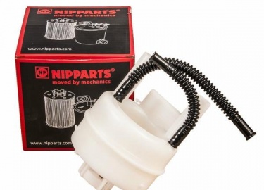 Заметили, что мотор хуже тянет, вырос расход, поря менять топливный фильтр Ниссан Х-трейл т31. Замена - процедура не простая, но осуществимая своим...