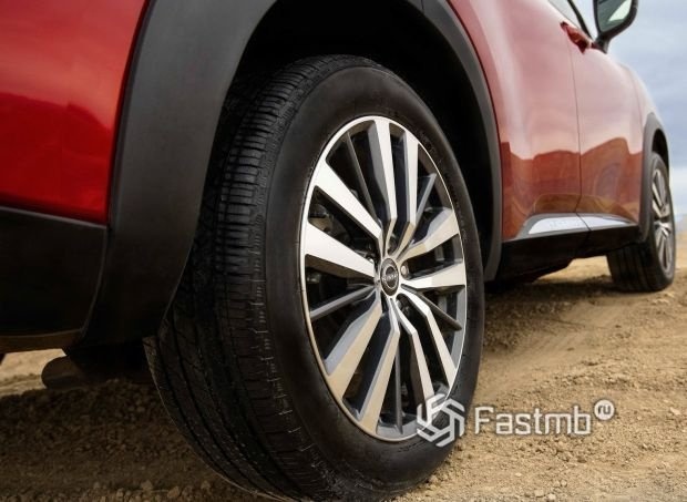 Nissan Pathfinder 2021, литые диски