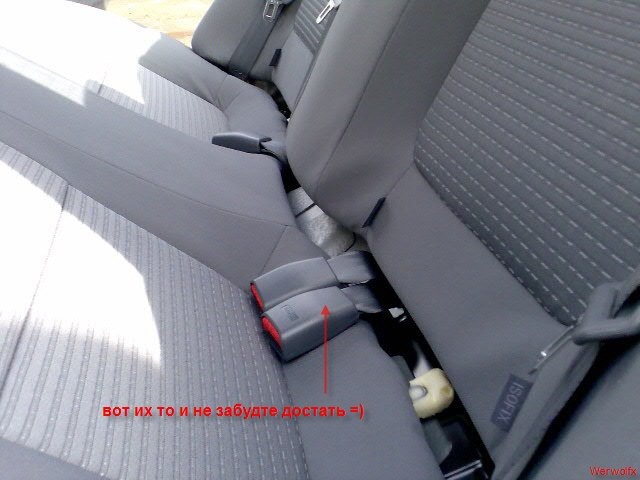 Демонтаж заднего сиденья в Nissan almera classic
